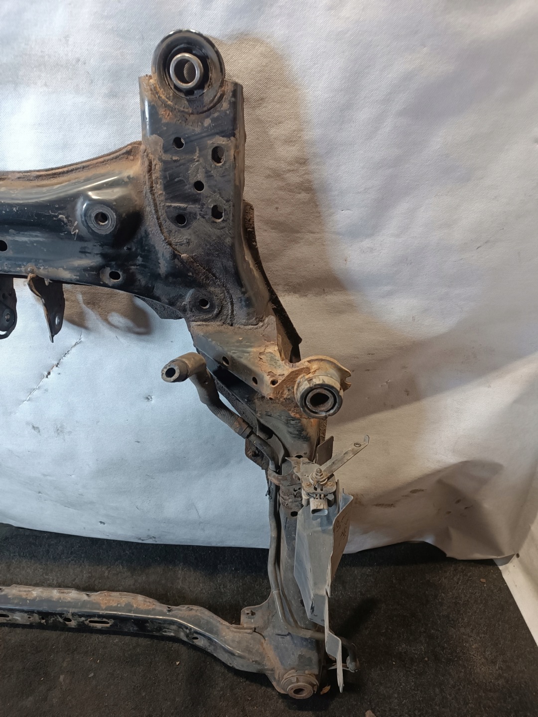 MAZDA CX-7 2.3 sider axle beam subframe front 2007r 4X4