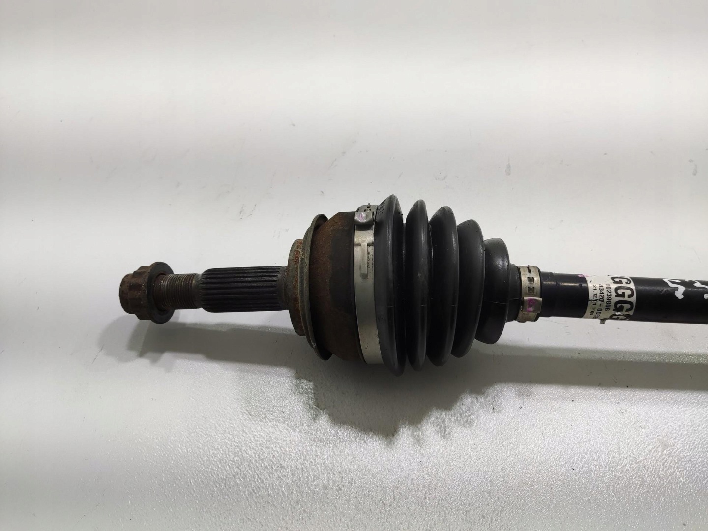 semi-axis left left front TOYOTA YARIS III 1.4 D4D 2011-2014 43420-0D331