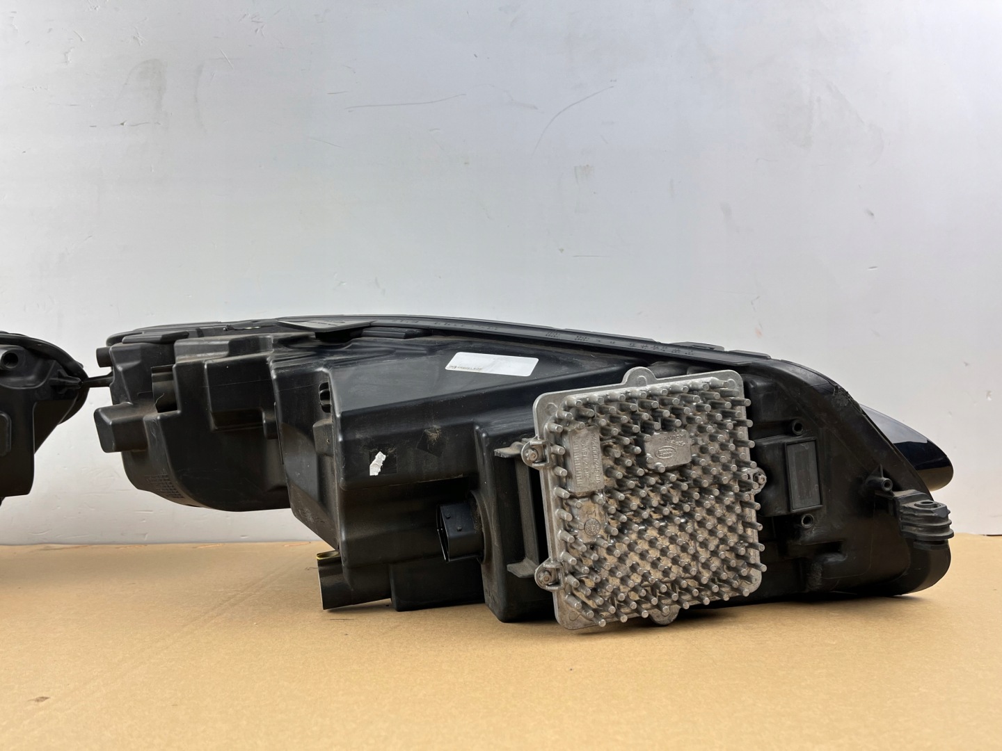 lights front JAGUAR E-PACE X540 J9C3-13W030-EC J9C3-13W029-EC