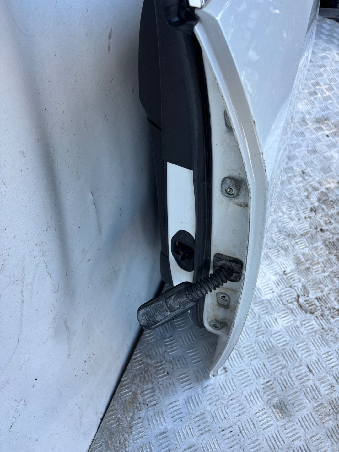 door rear part rear. left OPEL INSIGNIA A KOMBI