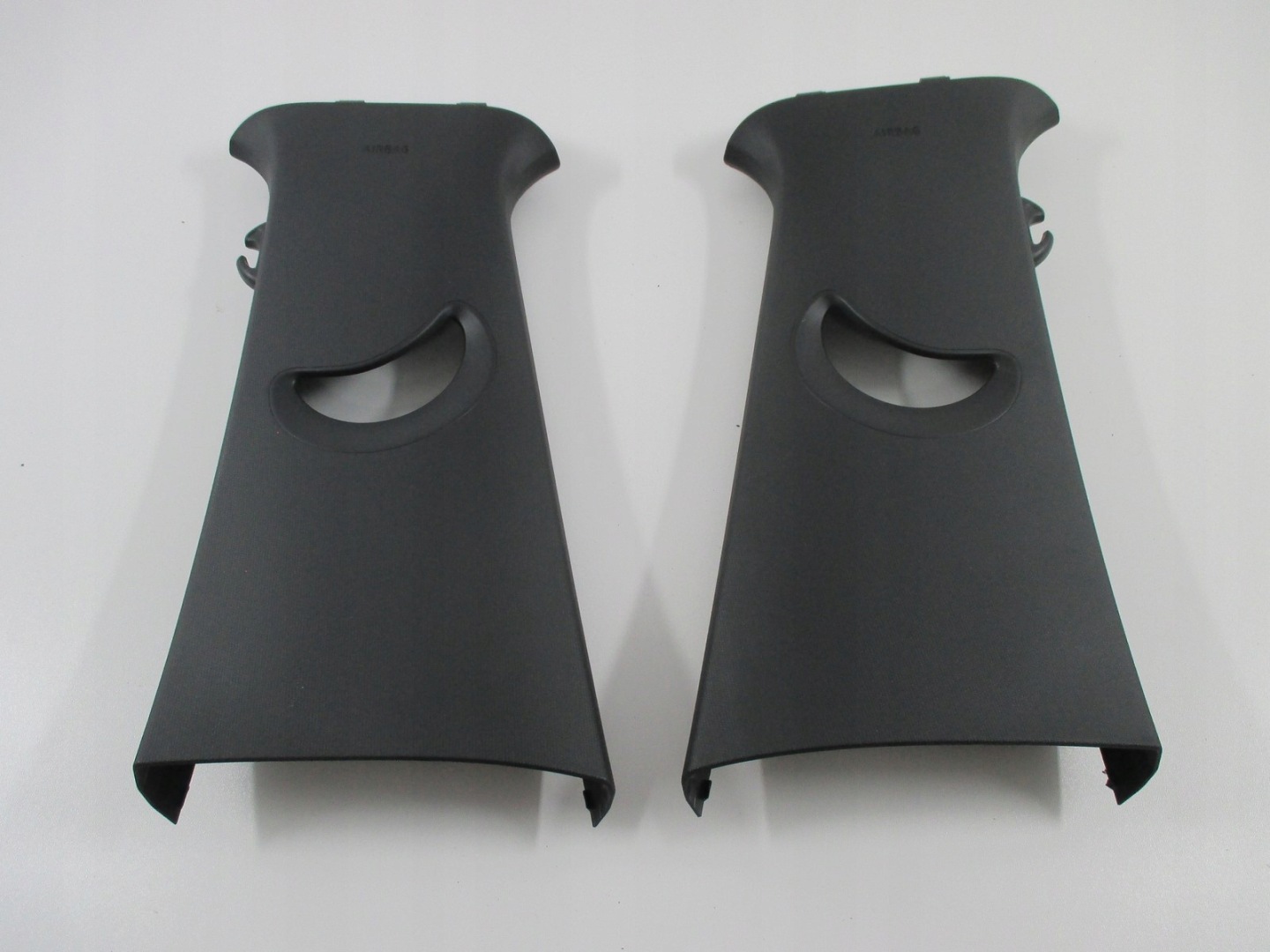 BLENDE ABDECKUNG SLUPKA LEON 5FA IV 5FA867244 5FA867243