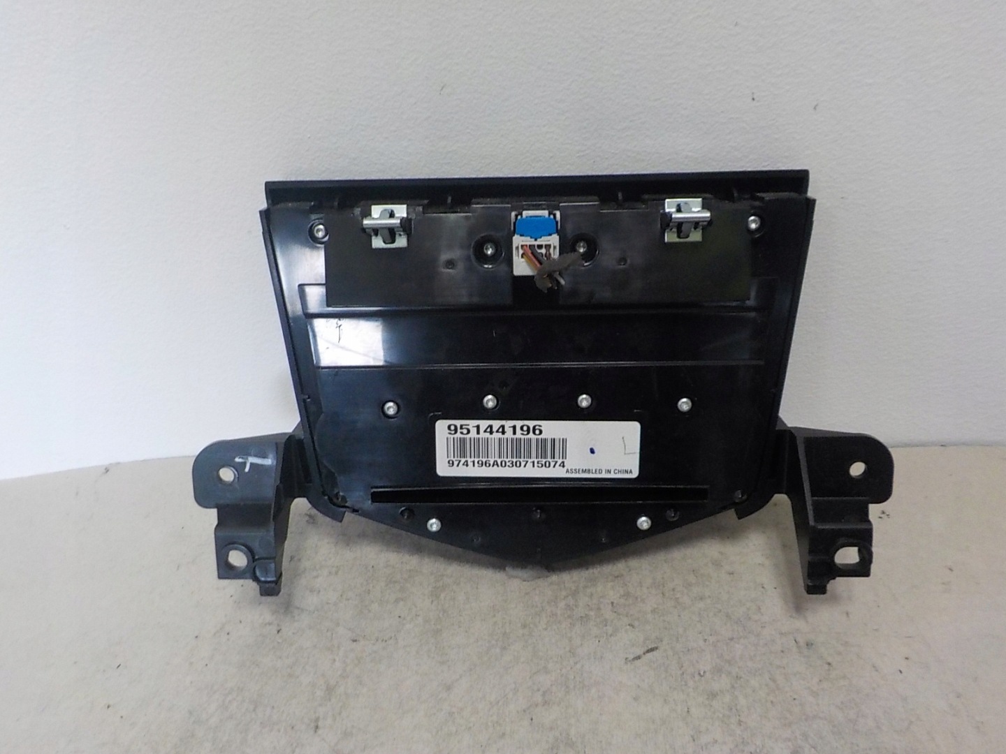 CHEVROLET CRUZE LIFT PANEL RADIA navigation devices 95144196