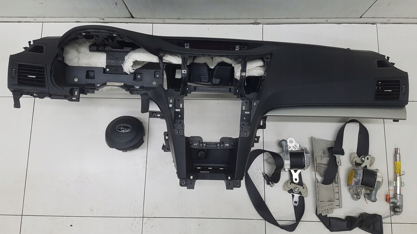 dashboard instrument panel SUBARU OUTBACK 4 2010R