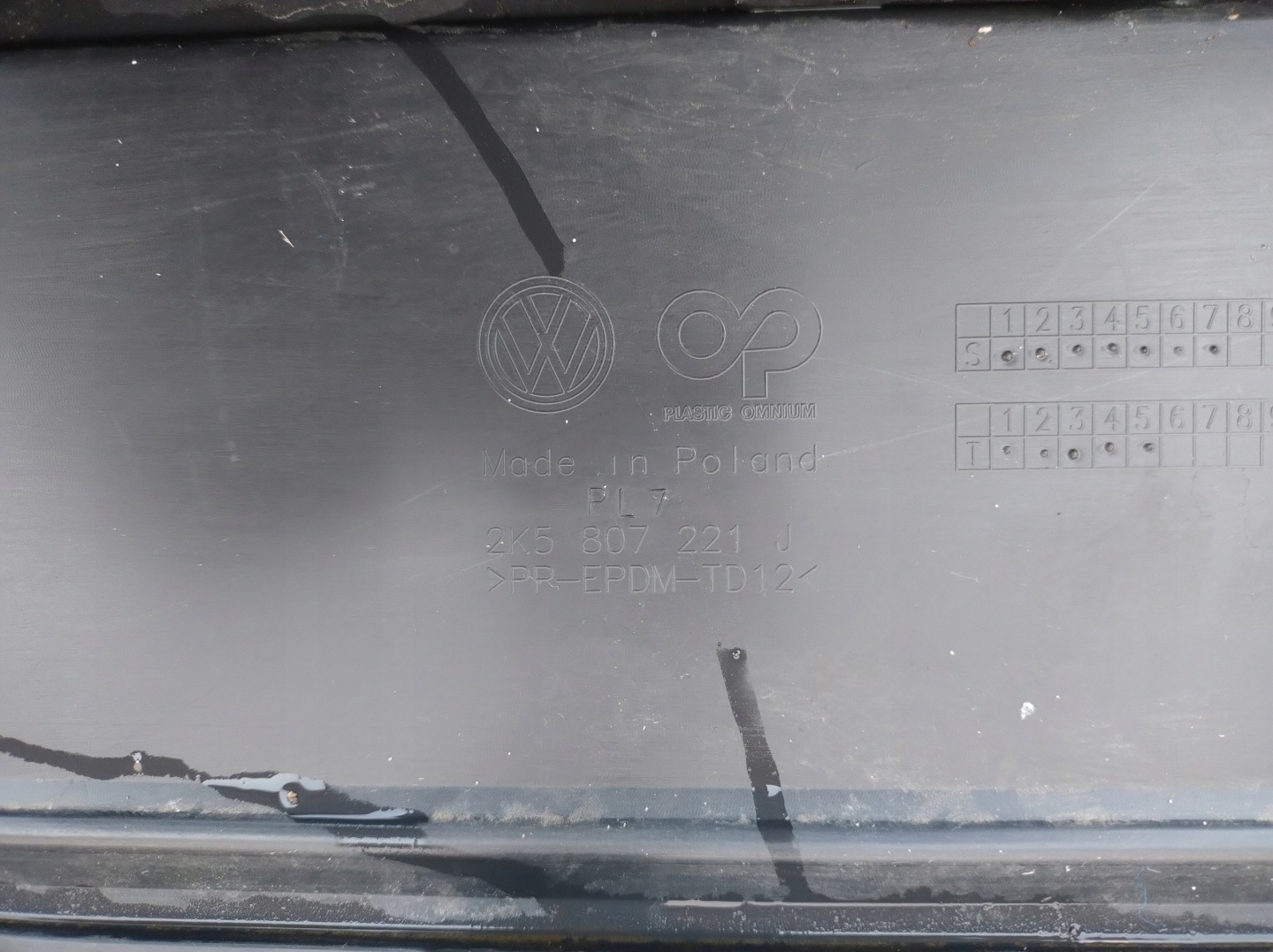 VW CADDY 2K5 15-20 ROK bumper front 2K5807221J Z216