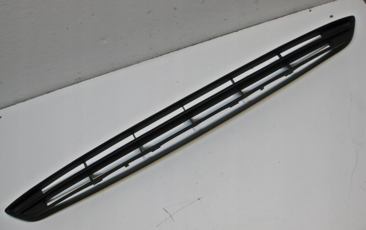 FORD B-MAX 13R 1.0EB grid of a bumper front AV11-17K945-AB