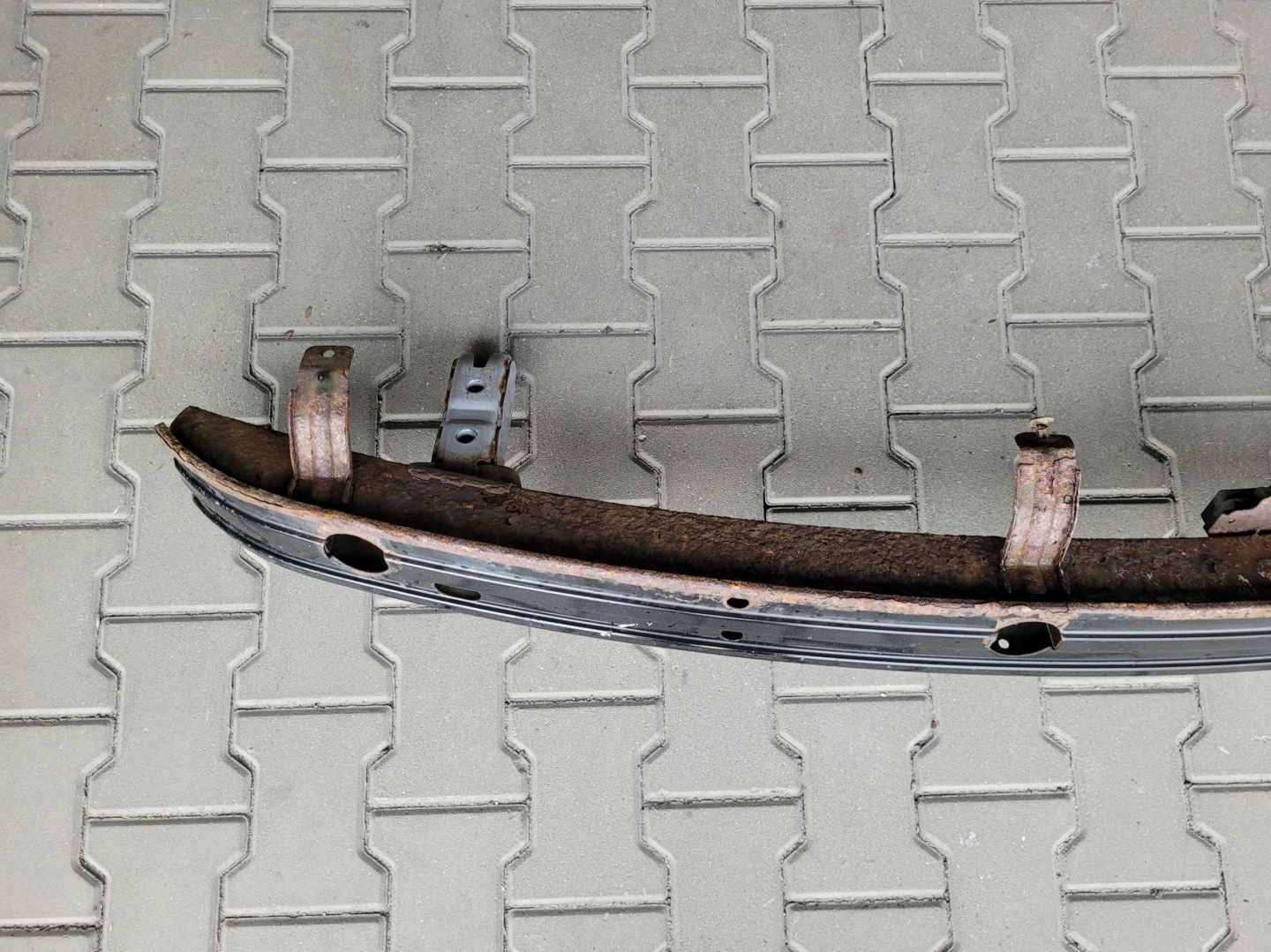 sider rear part rear pillar below bumper SSANGYONG RODIUS II LAK