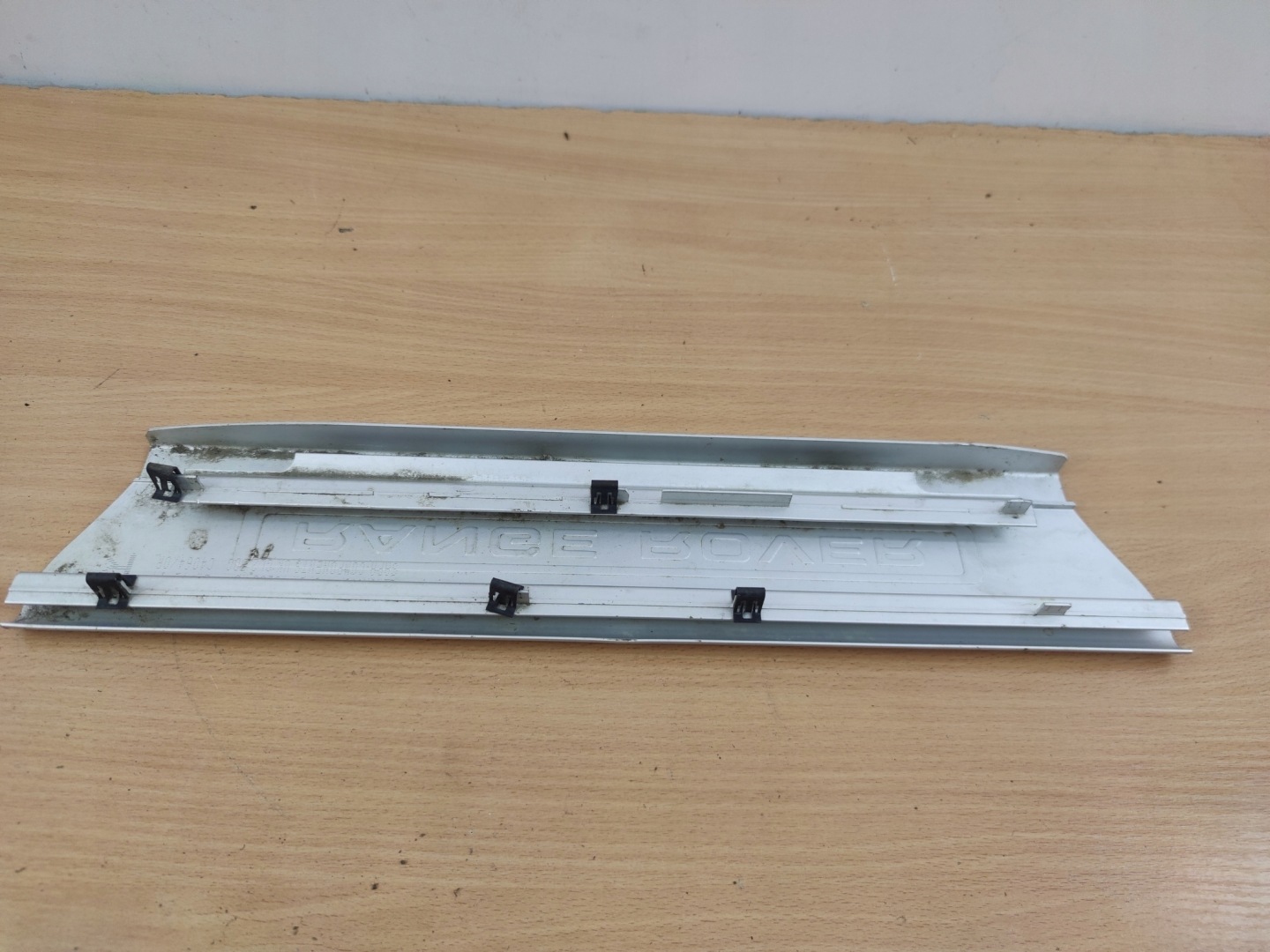 right moulding threshold front cap RANGE ROVER