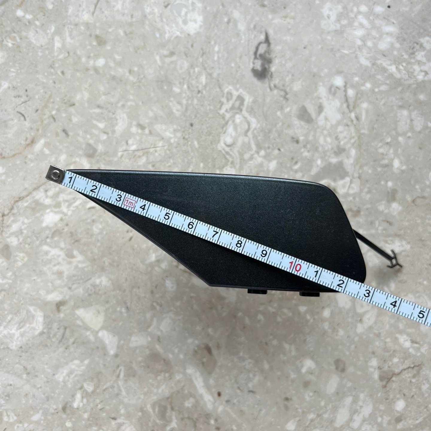 AUDI SQ5 III 2024-> towing hook cap front 8MA807241A