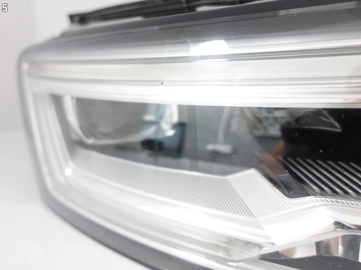 AUDI Q3 8U0 LIFT 14-18 light FULL LED right front EUROPA