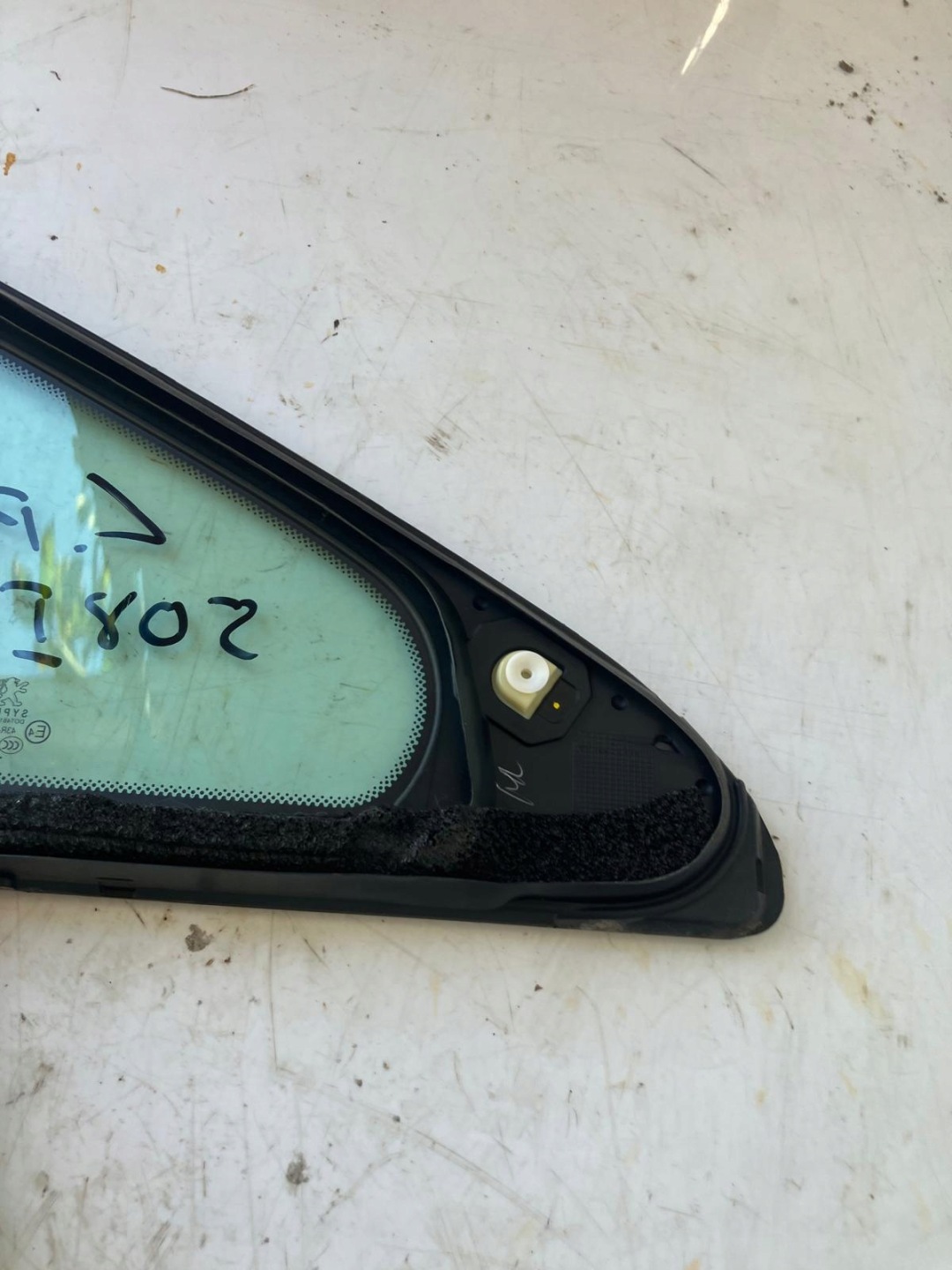 window door left front PEUGEOT 508 and TROJKAT 2011R