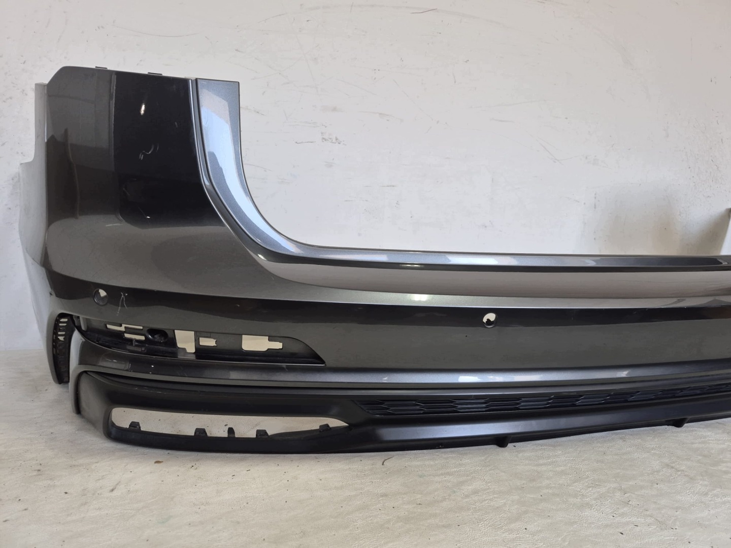 AUDI A6 C8 4K KOMBI S-LINE 18-25 bumper rear part rear 4XPDC