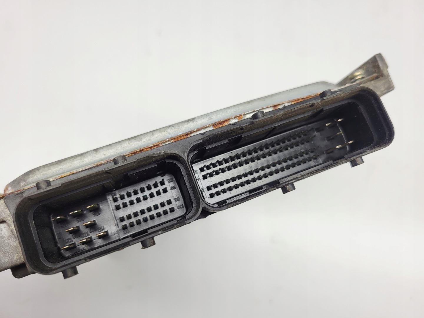 computer control unit of the engine Renault ESPACE IV 3.0B 8200287269 8200050919