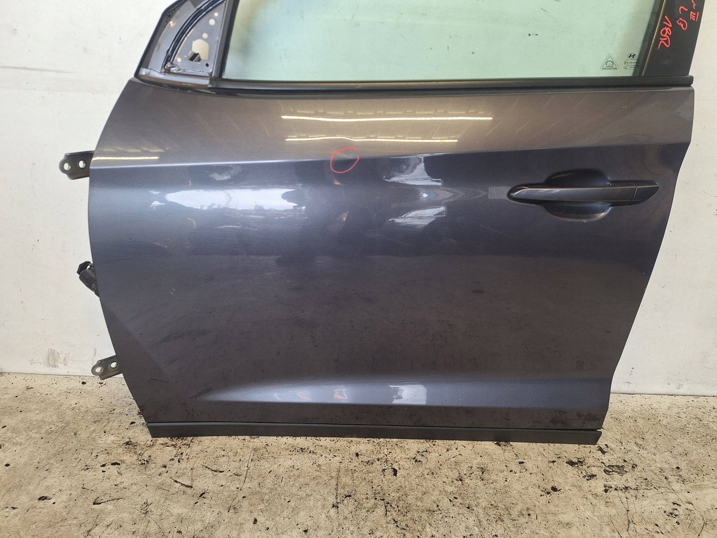 HYUNDAI TUCSON III 18-20 door left front