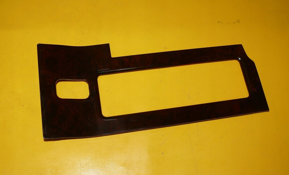 frame wood DEKOR TUNELU SRODKOWEGO AUDI A8 D2 FL