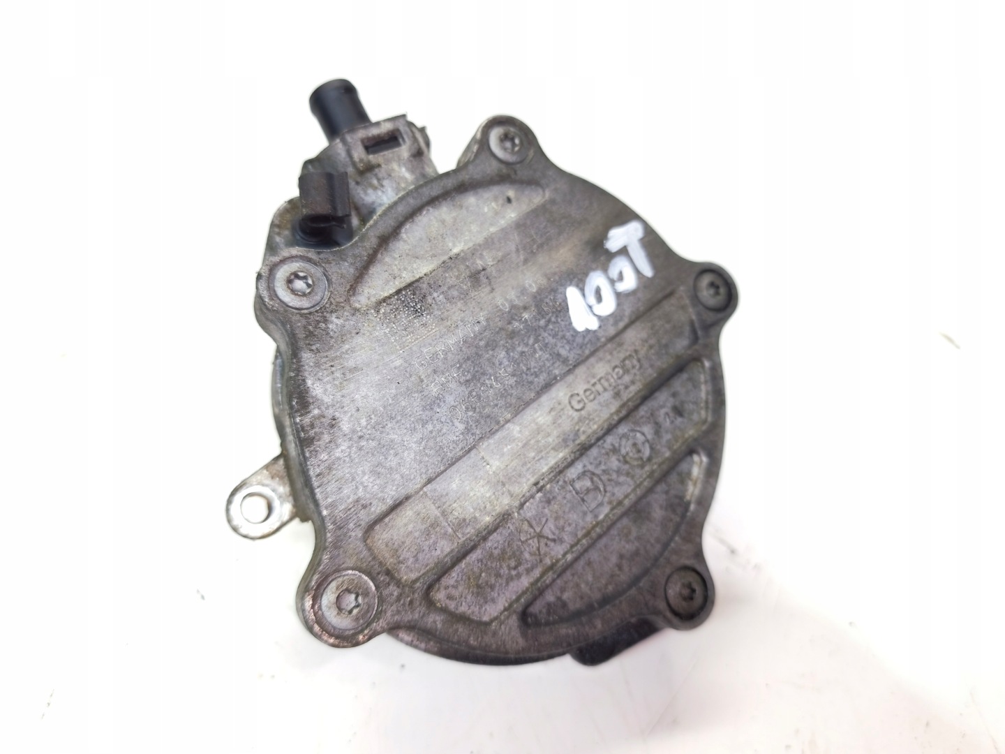 pump VACUM AUDI A4 B7 A6 C6 3.2 FSI 06E145100T