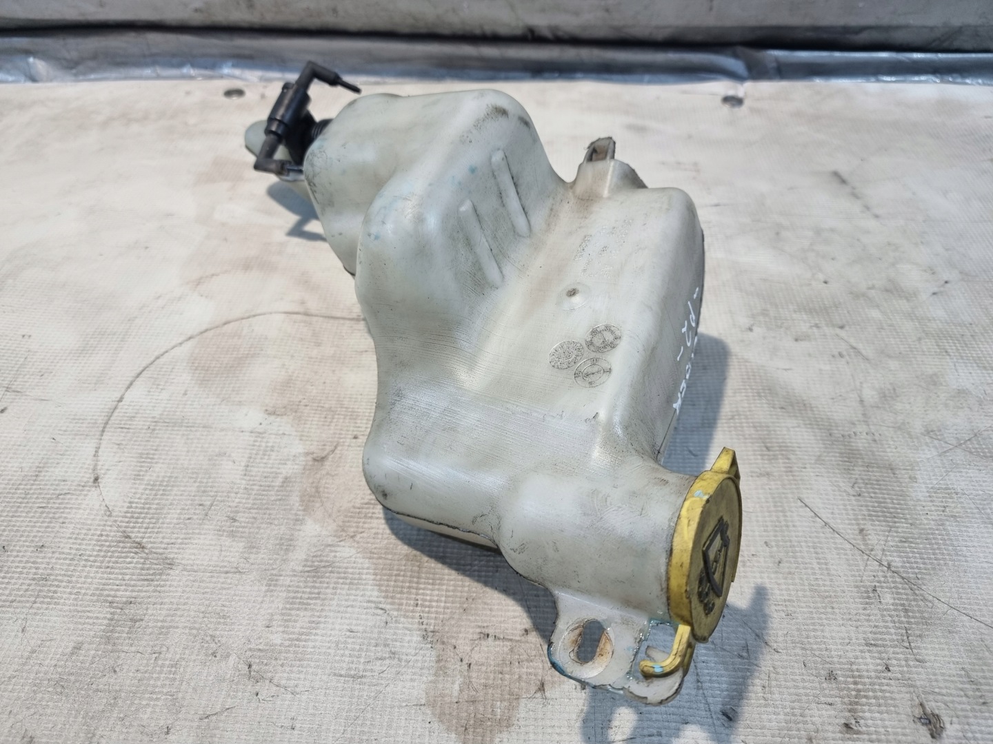 Behälter Spritzdüse OE 05303789AF DODGE CALIBER 08r