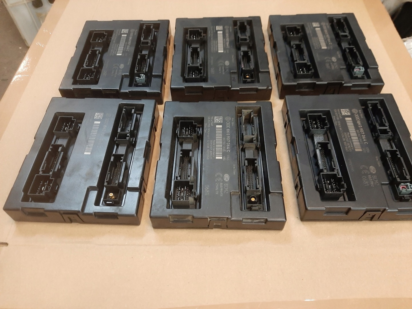 AUDI A4 B8 A5 8T modul Bedienteil KOMFORTU 8K0907064C