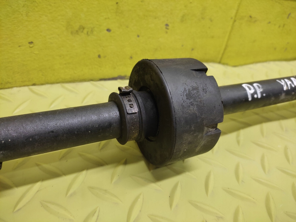 TOYOTA YARIS and 1.0 semi-axis right front
