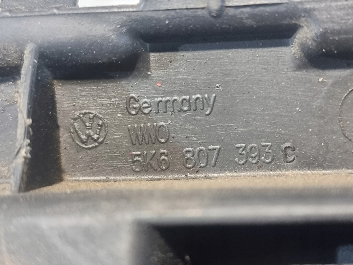bumper bracket left rear part OE 5K6807393C VW GOLF VI HB 10r