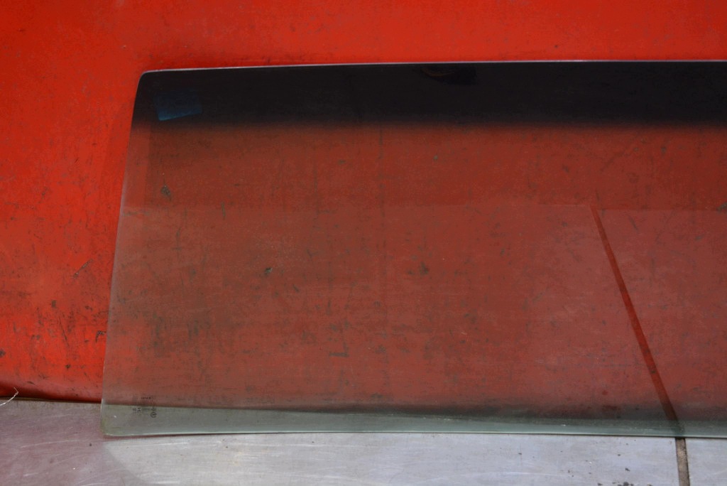 FENSTER vorne vorne CZOLOWA HYUNDAI GALLOPER 2 II 98-03