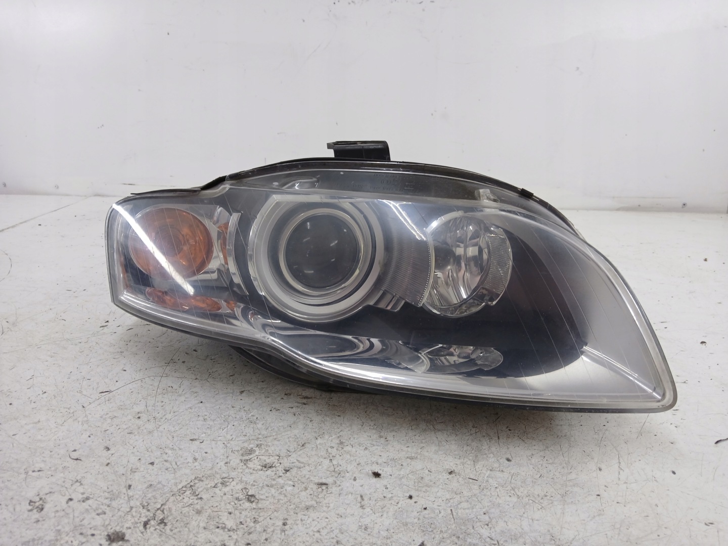 AUDI A4 B7 light right front BI XENON 8E0941030AS control unit LADNA