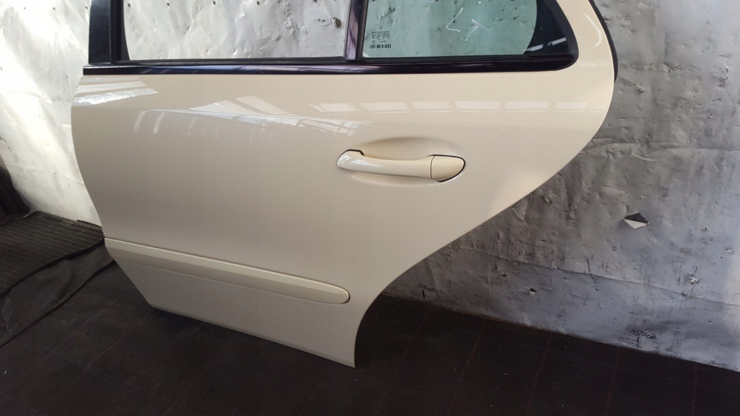 Tür links heck C623 Mercedes W211