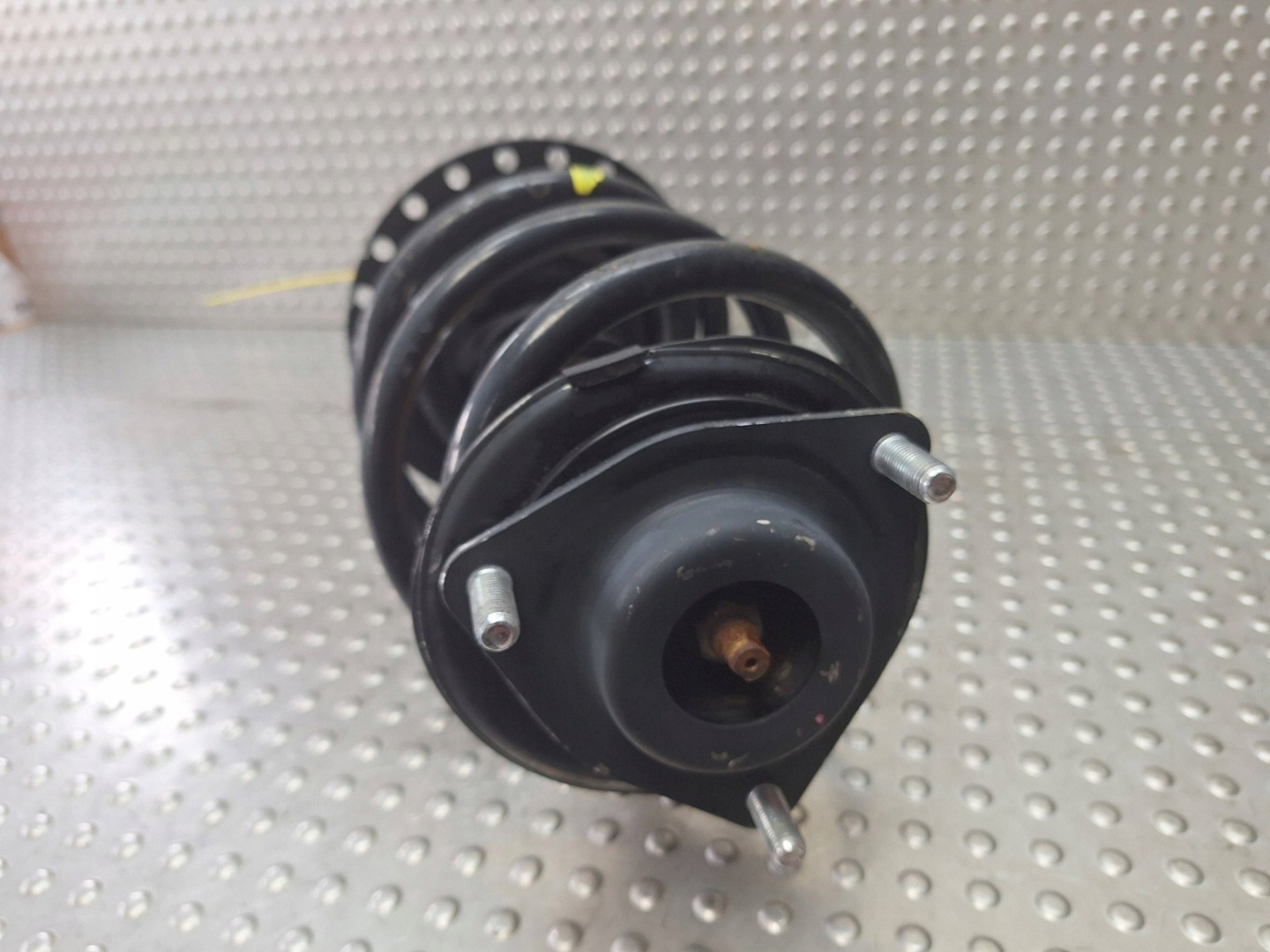 shock absorber left front MITSUBISHI OUTLANDER III 12- 4060A619