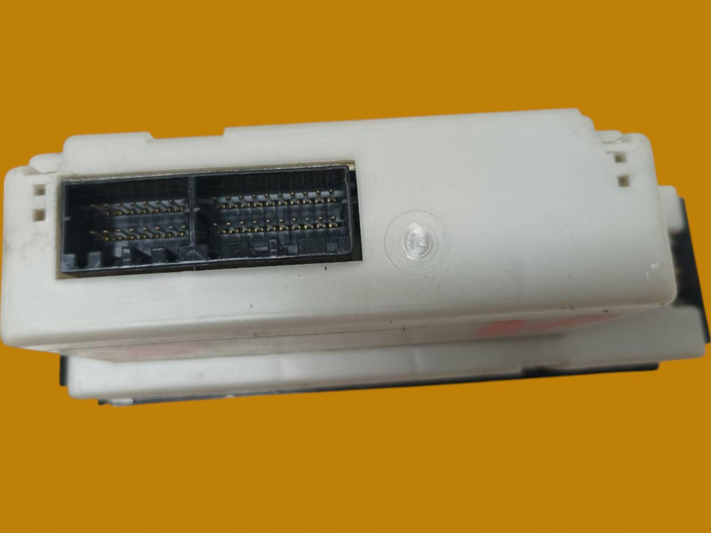 PANEL BOCCHETTE K19Z0GE4V Mazda 626 IV (1992-1997)