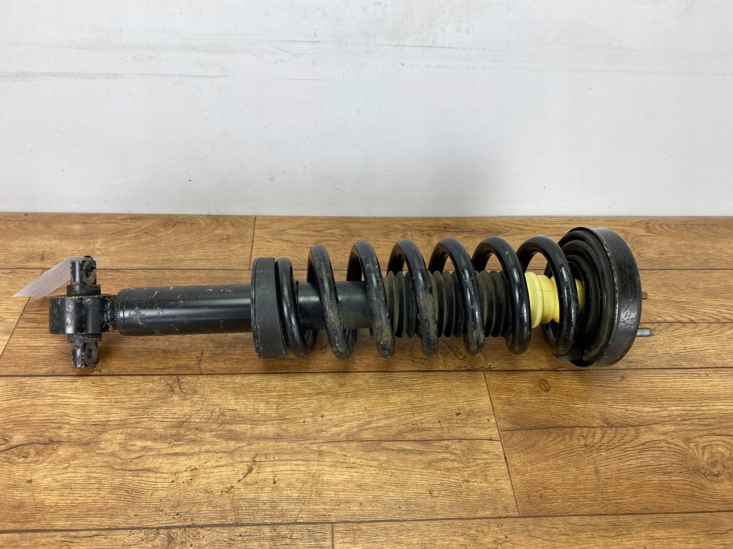 shock absorber front Ford F150 2015+