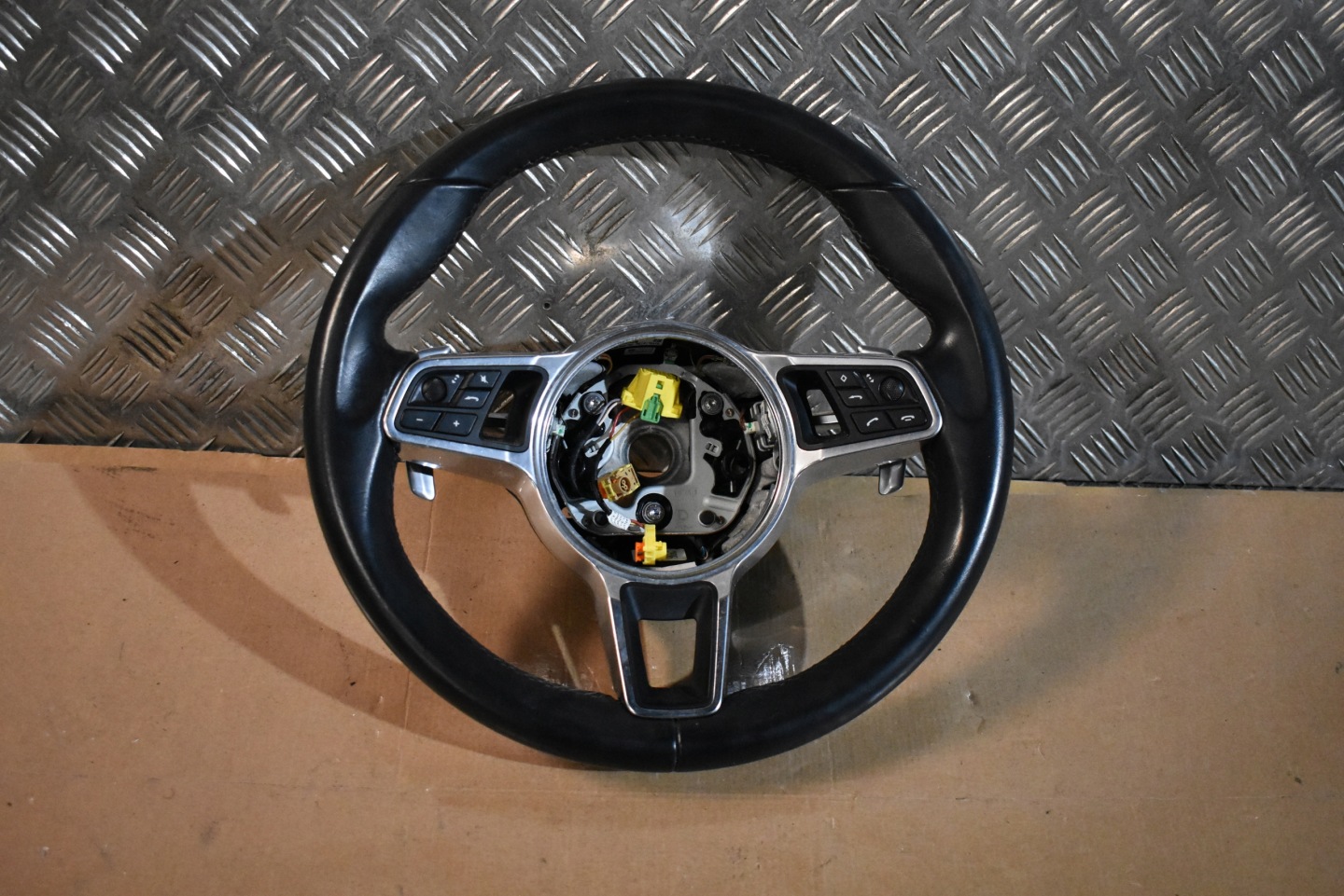 perfect condition steering wheel, PORSCHE PANAMERA 971 CAYENNE 9Y 1