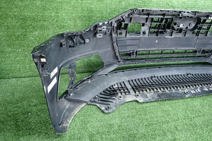 AUDI A6 C8 18- Frontstoßstange vorne