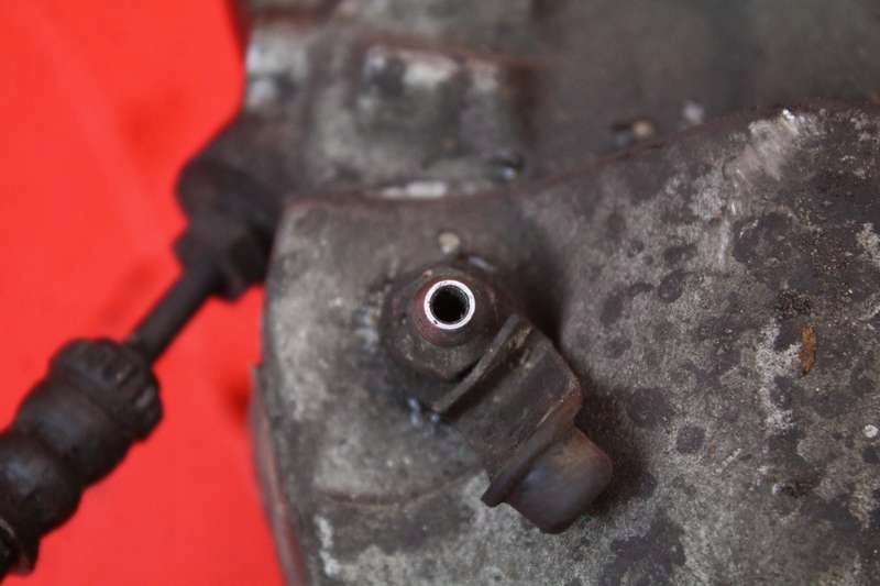 caliper brake left front BMW F07 GT 2.0 D 184 KM 13-17