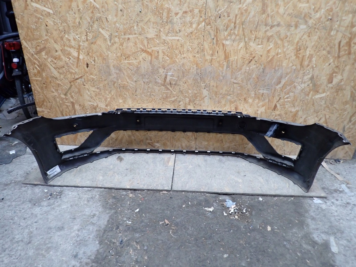 bumper front front VW SPORTSVAN 510 AM1 2014-2017R 510807221F