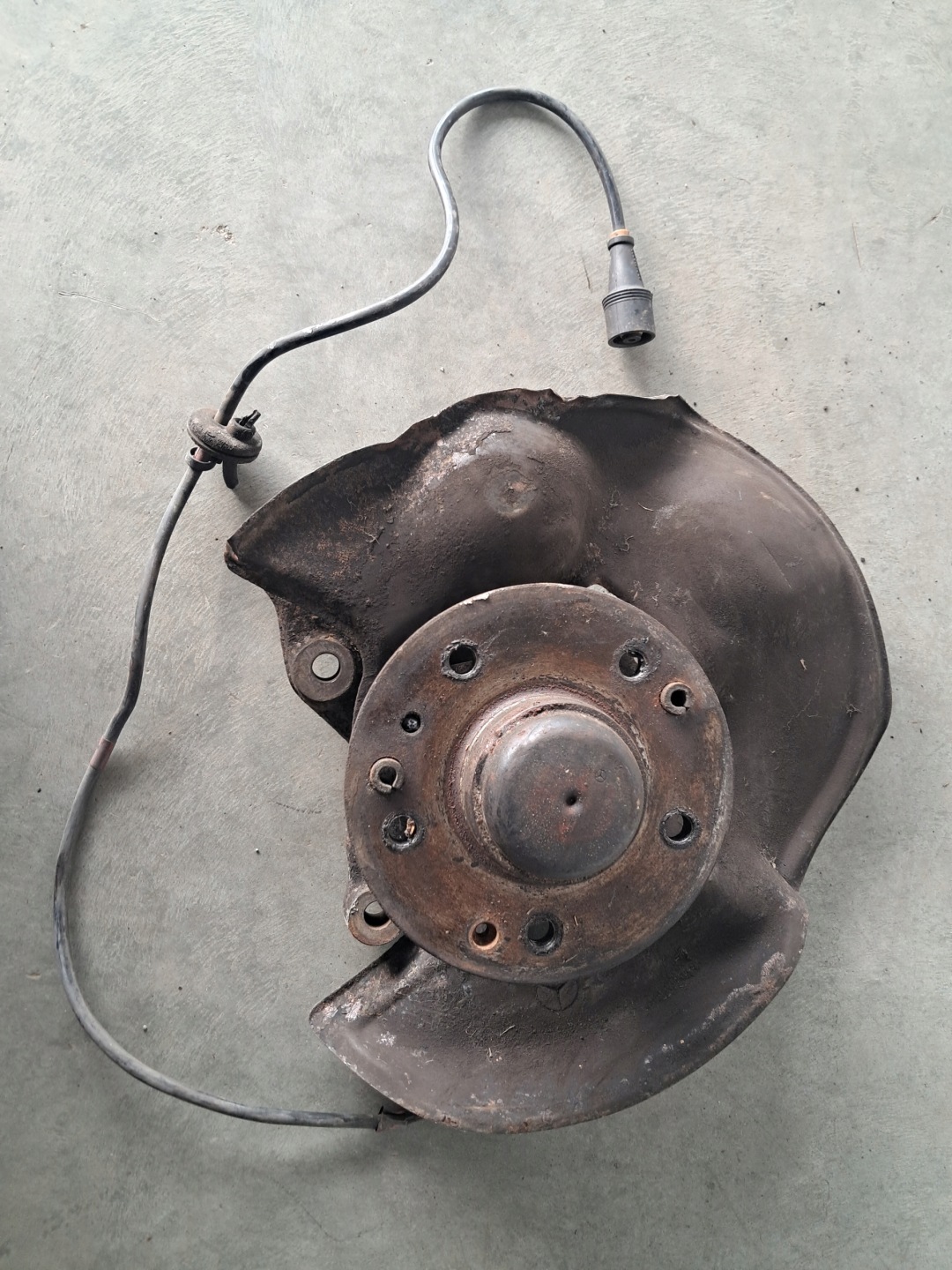 swing left MERCEDES 107 SL 560 1073320401