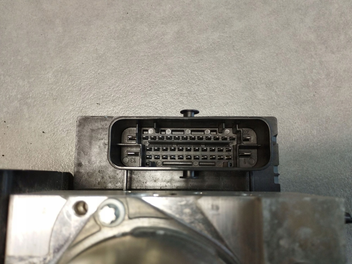 Audi A5 Sportback 8TA pump ABS control unit 8K0907379CP