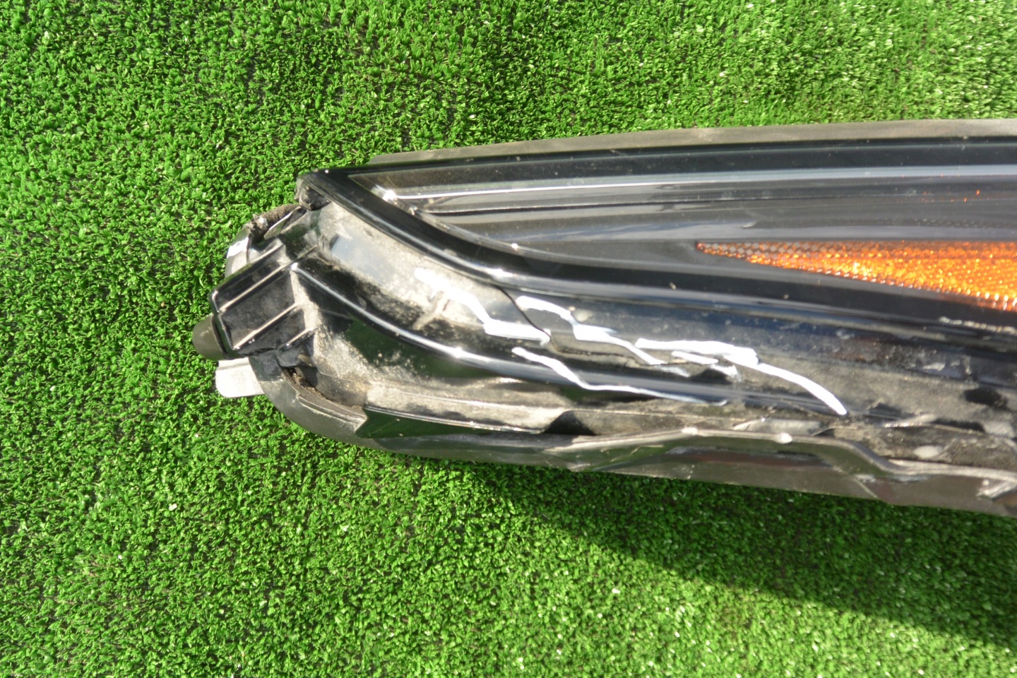 TOYOTA HIGHLANDER USA light right left LED 19- KPL