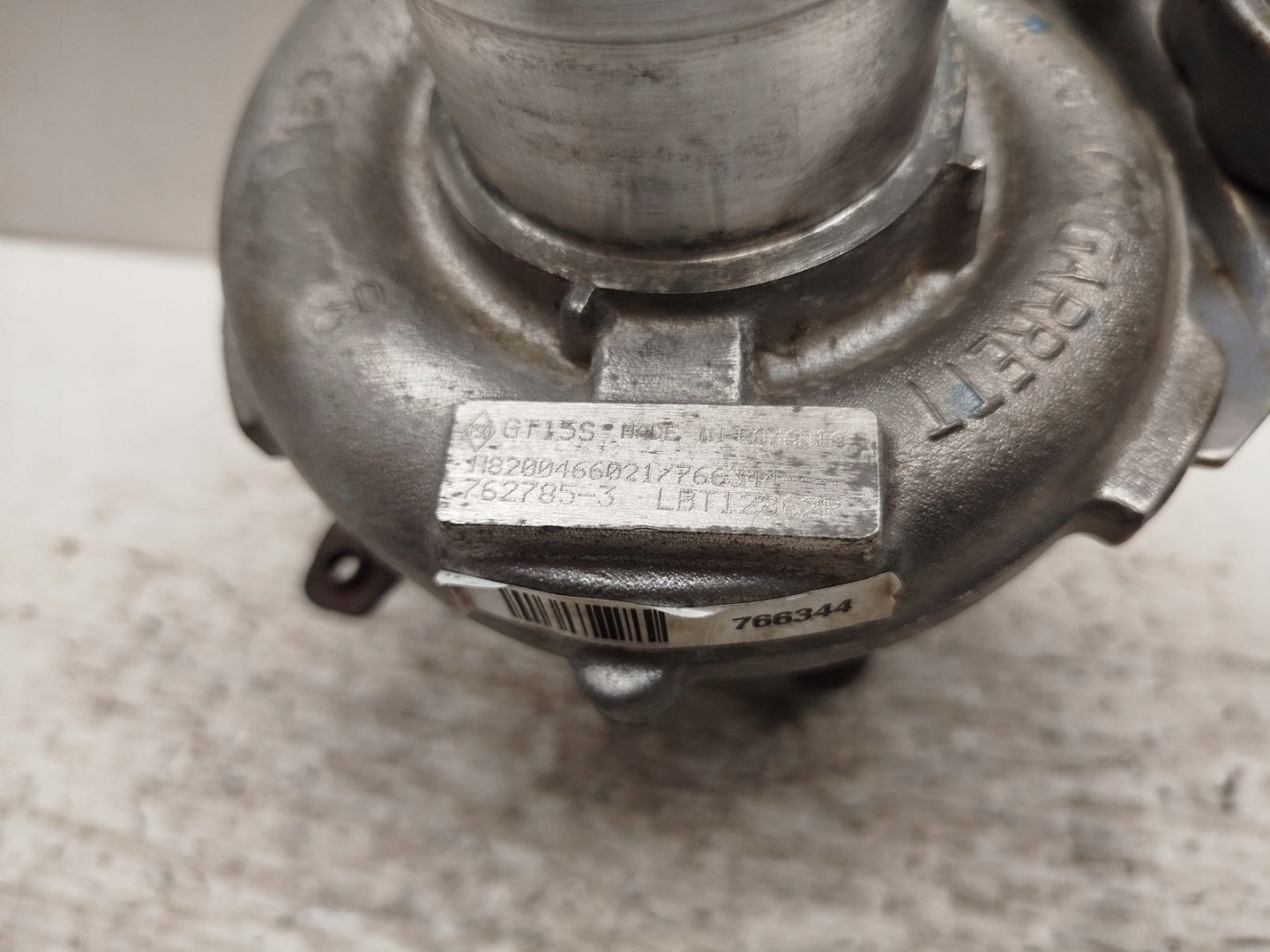 turbo Renault Trafic Vivaro H8200466021 762785-3