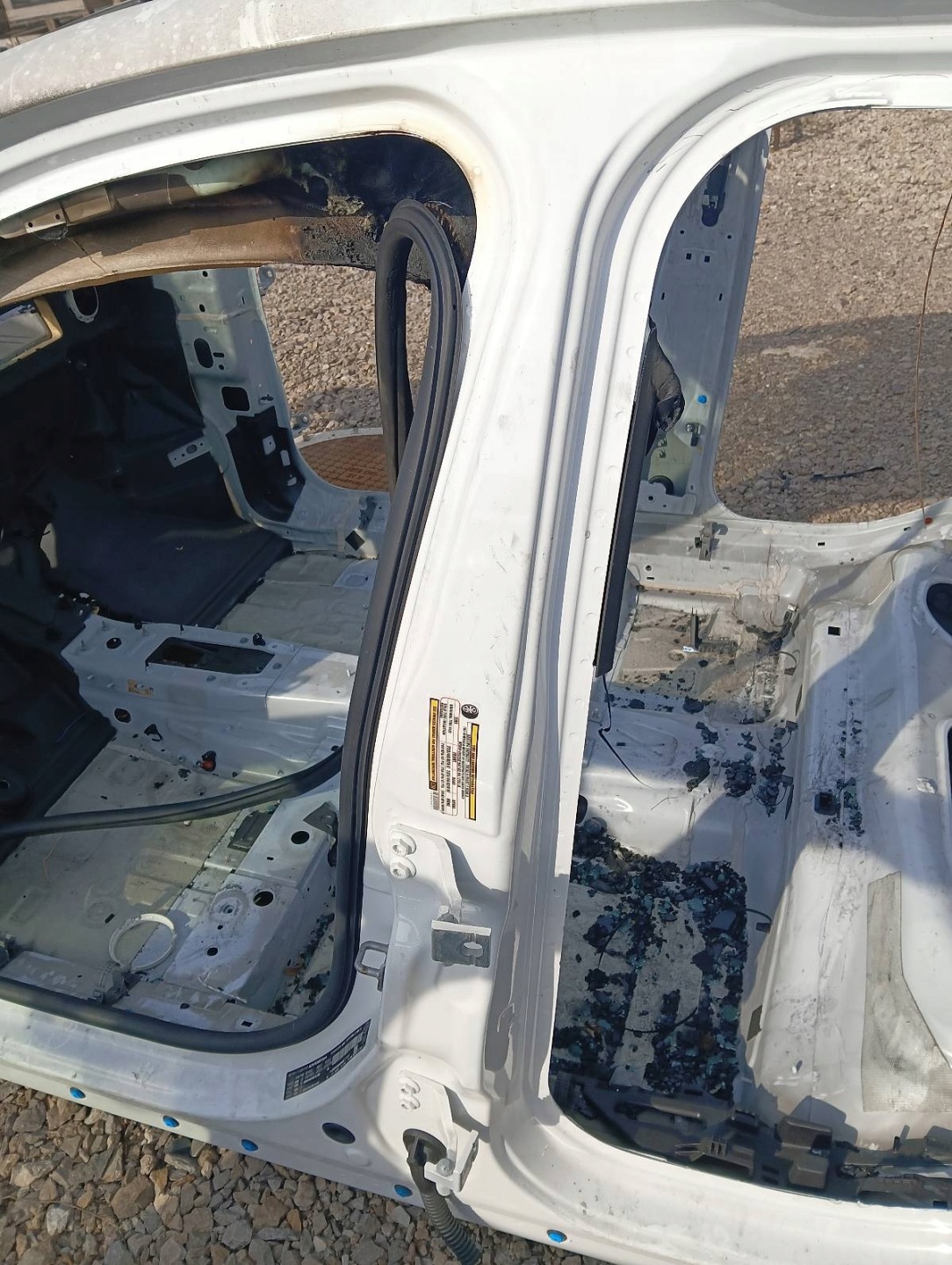 quarter bodywork pillar B left driver´s BIALY Alfa Romeo Tonale and