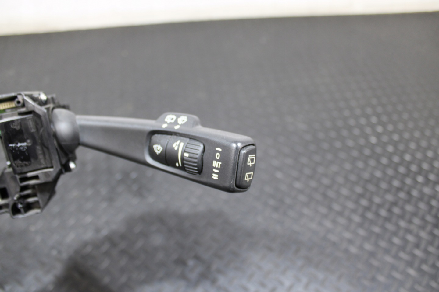 MANETKA DEVIO LUCI DEVIO tergicristalli indicatori di direzione VOLVO XC60 LIFT 31481765