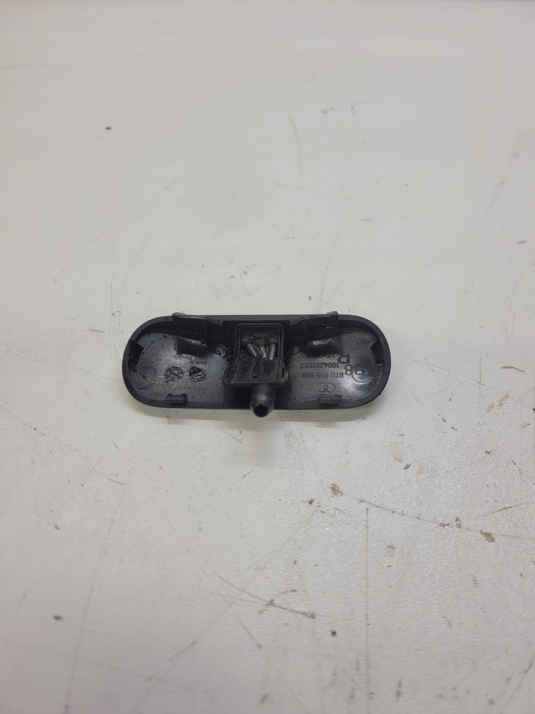 DYSZA DER SPRITZDÜSE LINKS AUDI A5 8T A4 8T0955987C