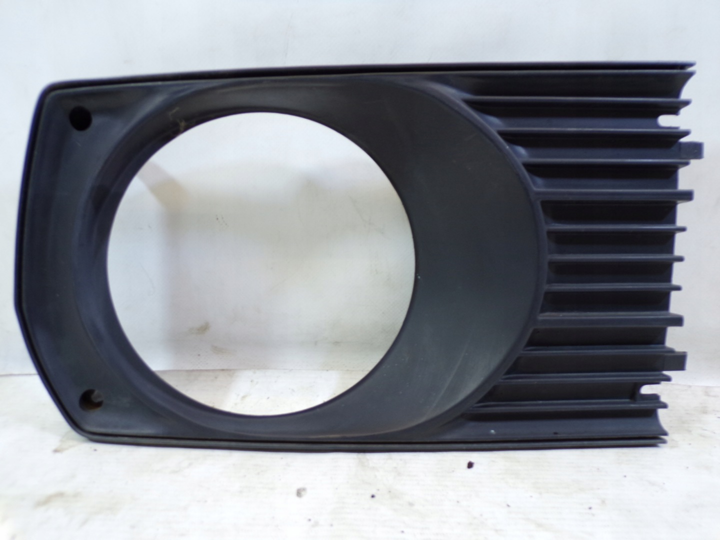 grille OKULAR lights REFLEKTORA right right SKODA 105L