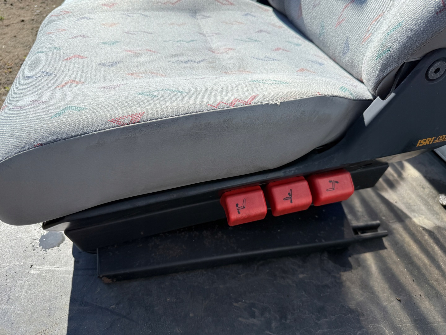 VW LT SPRINTER 00-06 seat left front driver´s ISRI