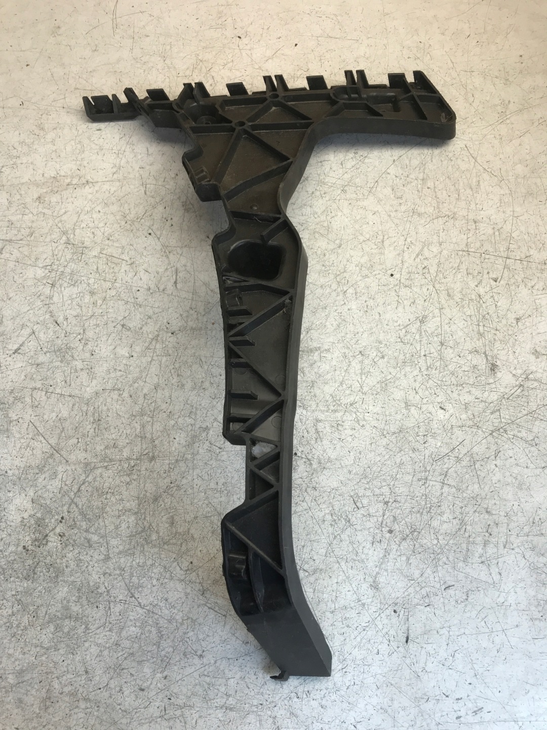 bumper bracket left rear part AUDI Q5 8R0807453C