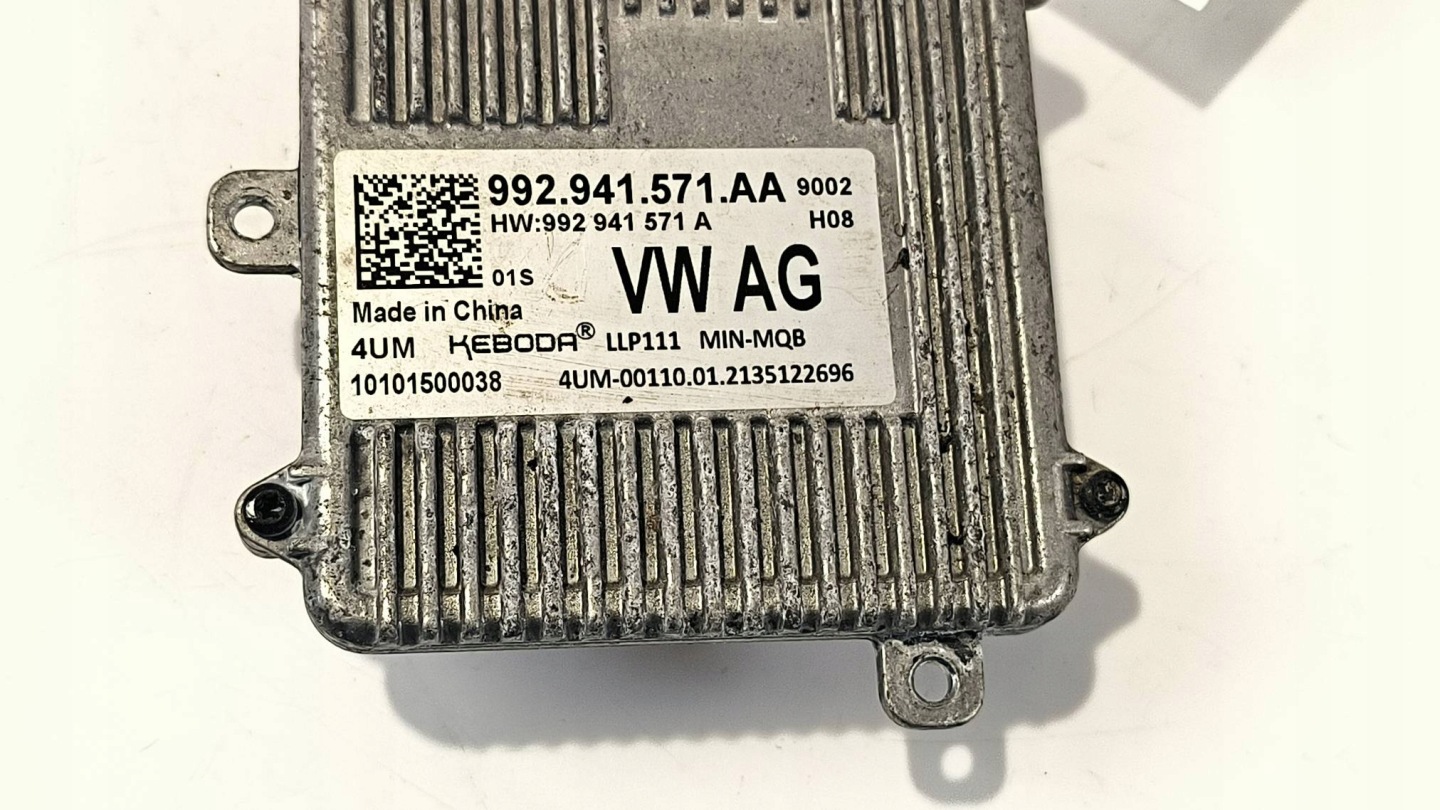 control unit module LED 992941571AA SKODA SUPERB III