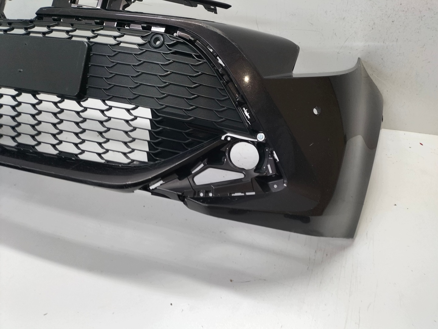 front bumper front TOYOTA COROLLA E21 18-23 HB/KOMBI