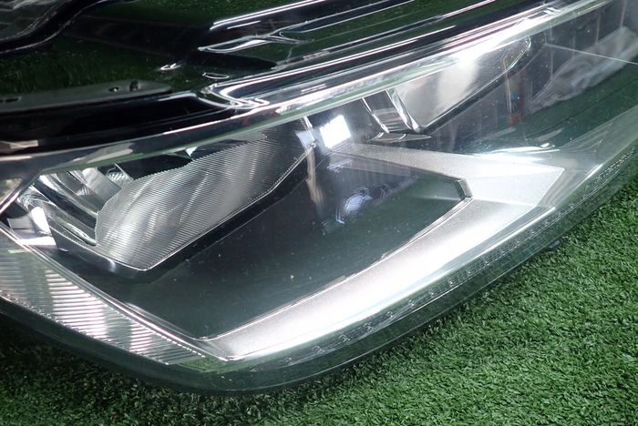 VW TIGUAN II 15- reflektor right light right