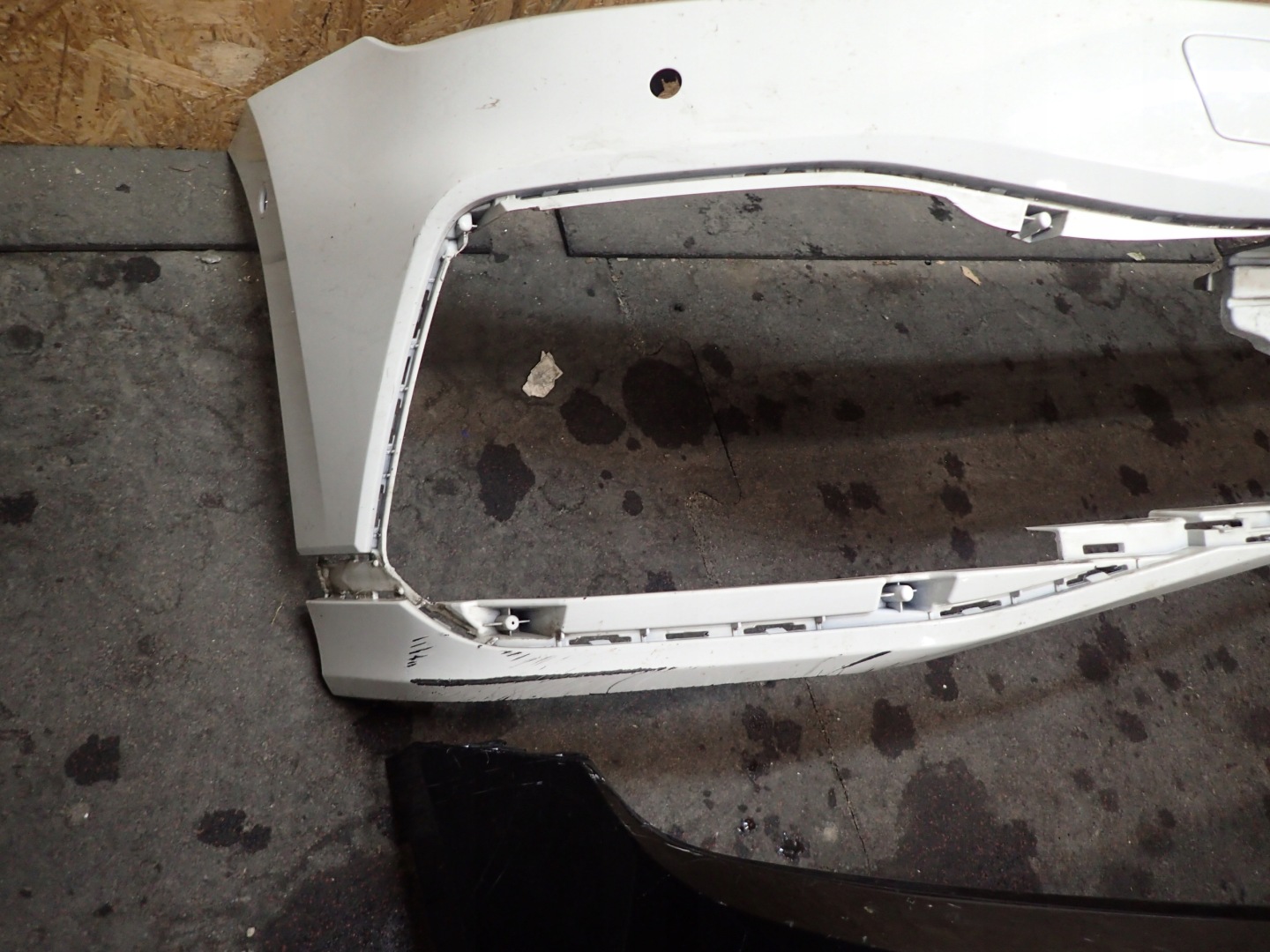 bumper front VW PASSAT B8 LIFT R LINE