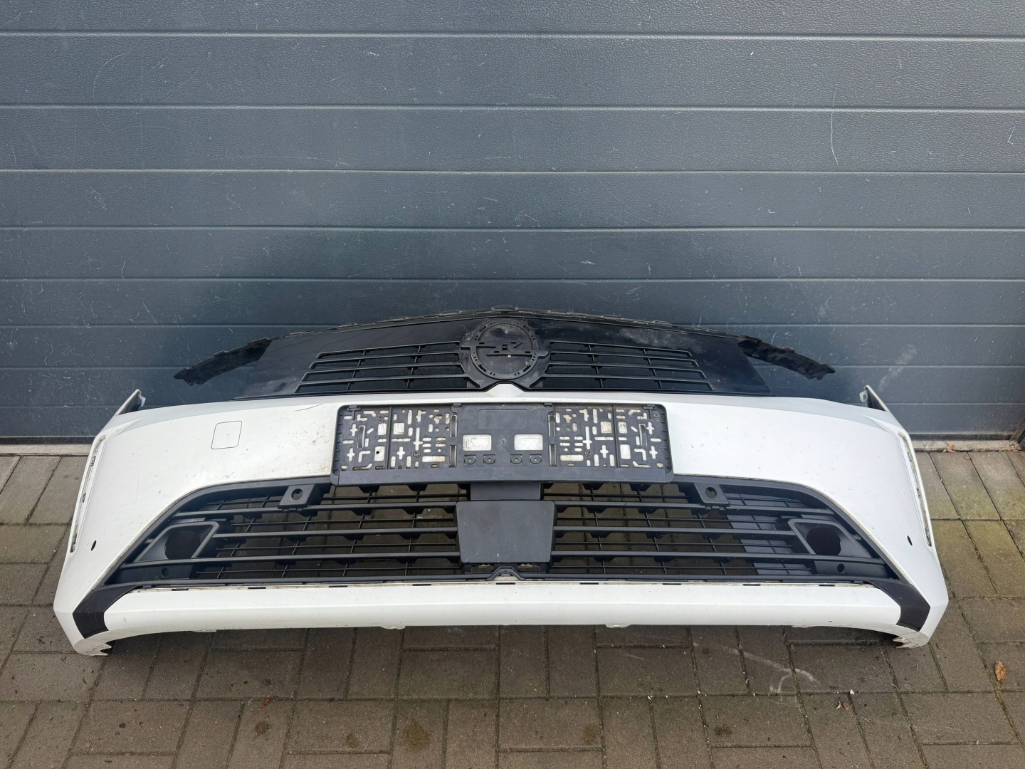 Opel Astra L 21- bumper front front