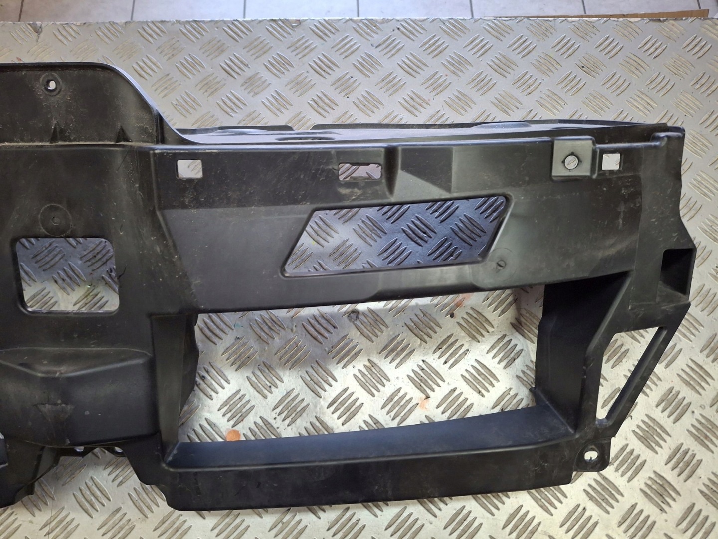 pillar grille support tension belt RENAULT EXPRESS 2021R->