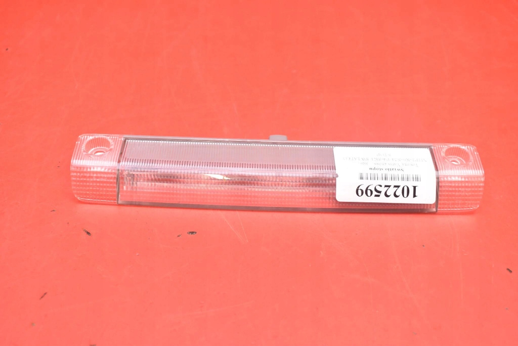 light STOPU STOP TOYOTA YARIS CROSS 20